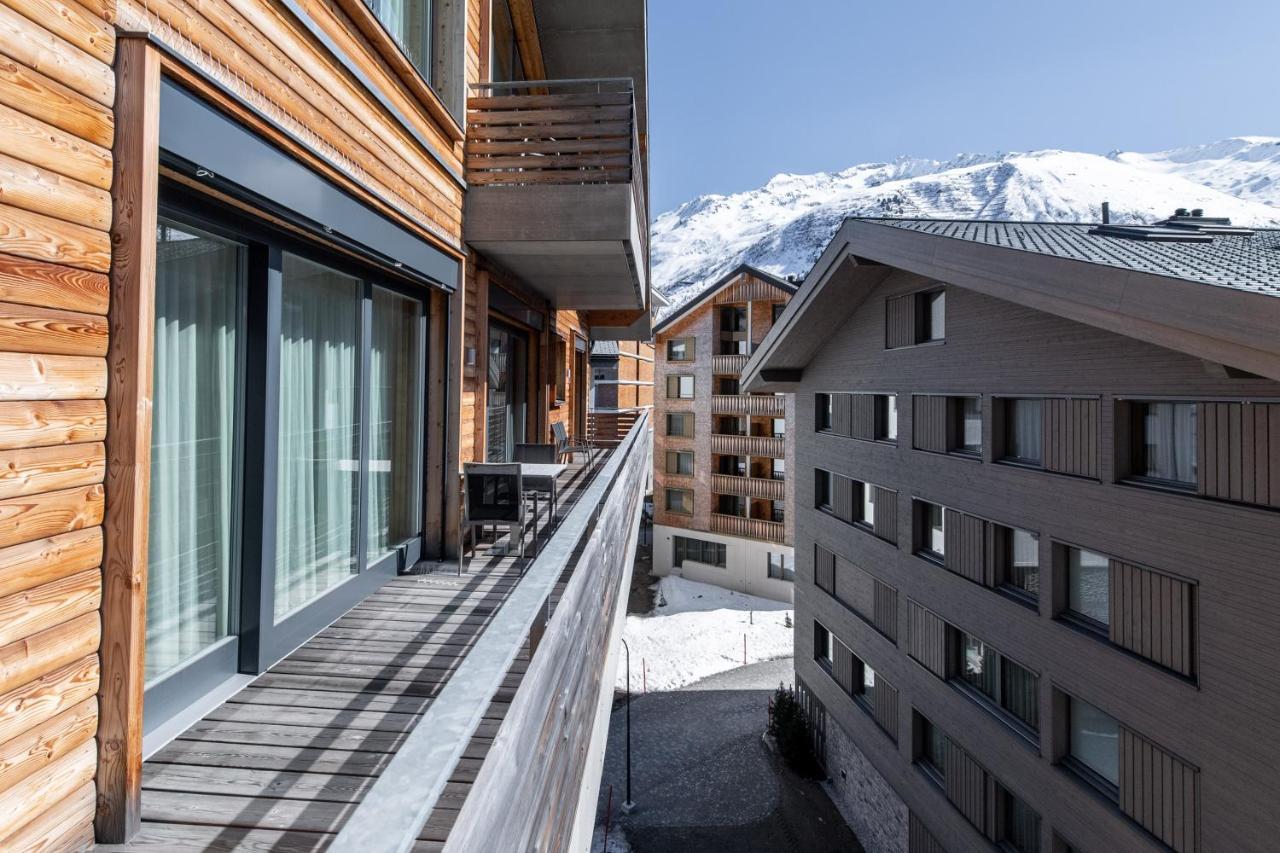 Alpine 4*